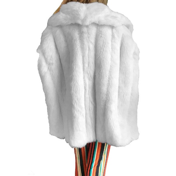 Vintage 70s Faux Arctic Fox White Shrug - Picture 4 of 4